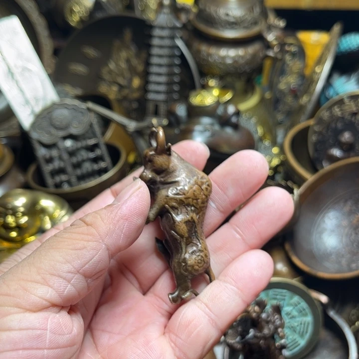 铜器摆件收收藏藏