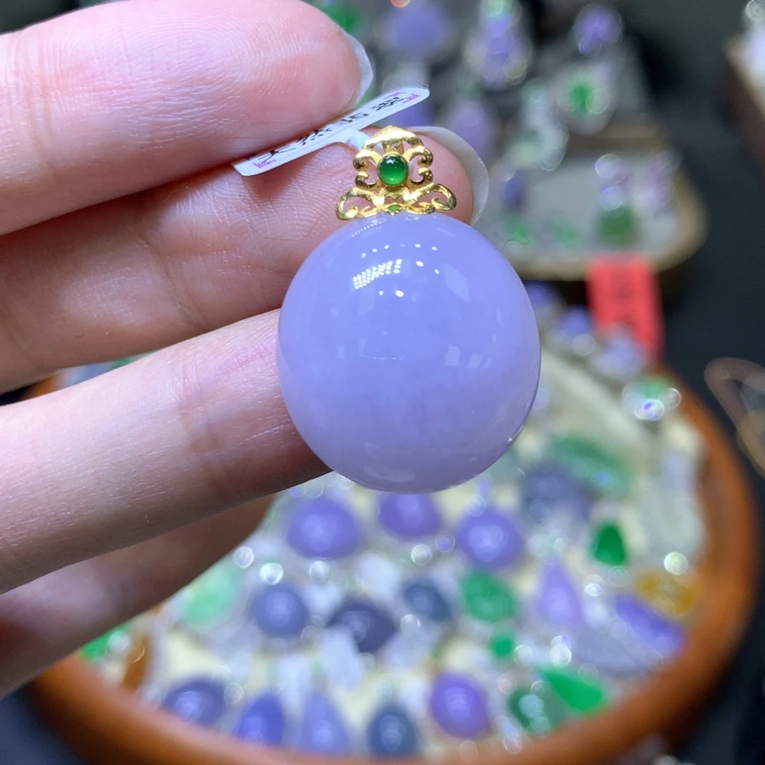 【闪购商品】翡翠颈饰18K金镶嵌翡翠吊坠项链