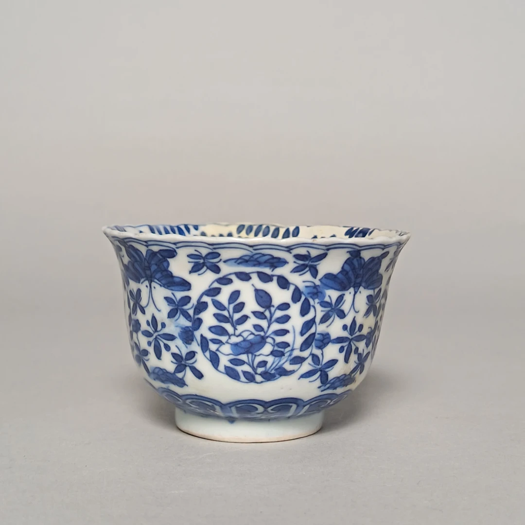 【010022151】清光绪 青花花蝶杯
