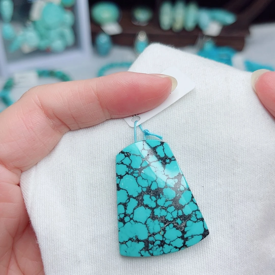 绿松石未镶嵌绿松石