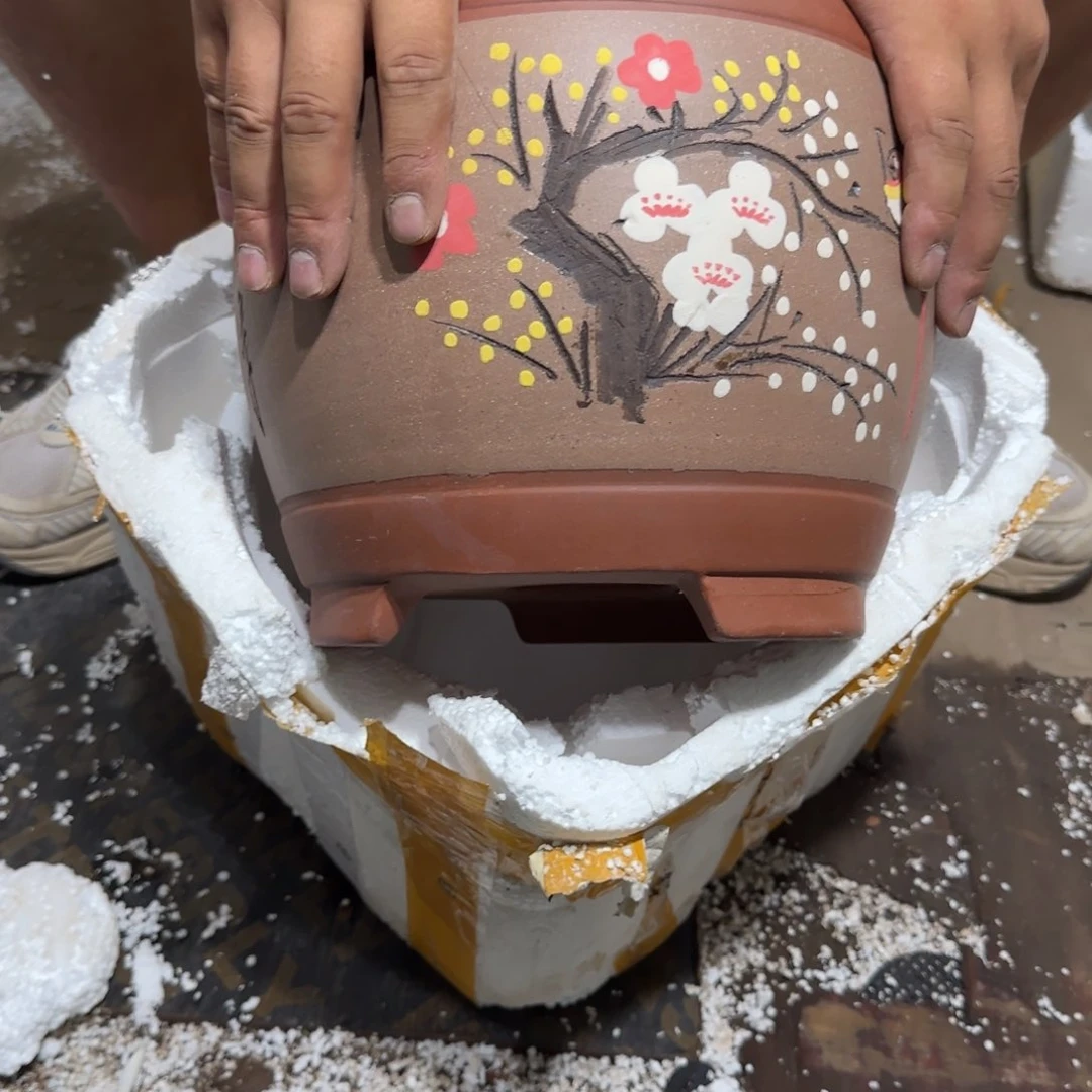 紫砂花盆瑕疵和瑕疵