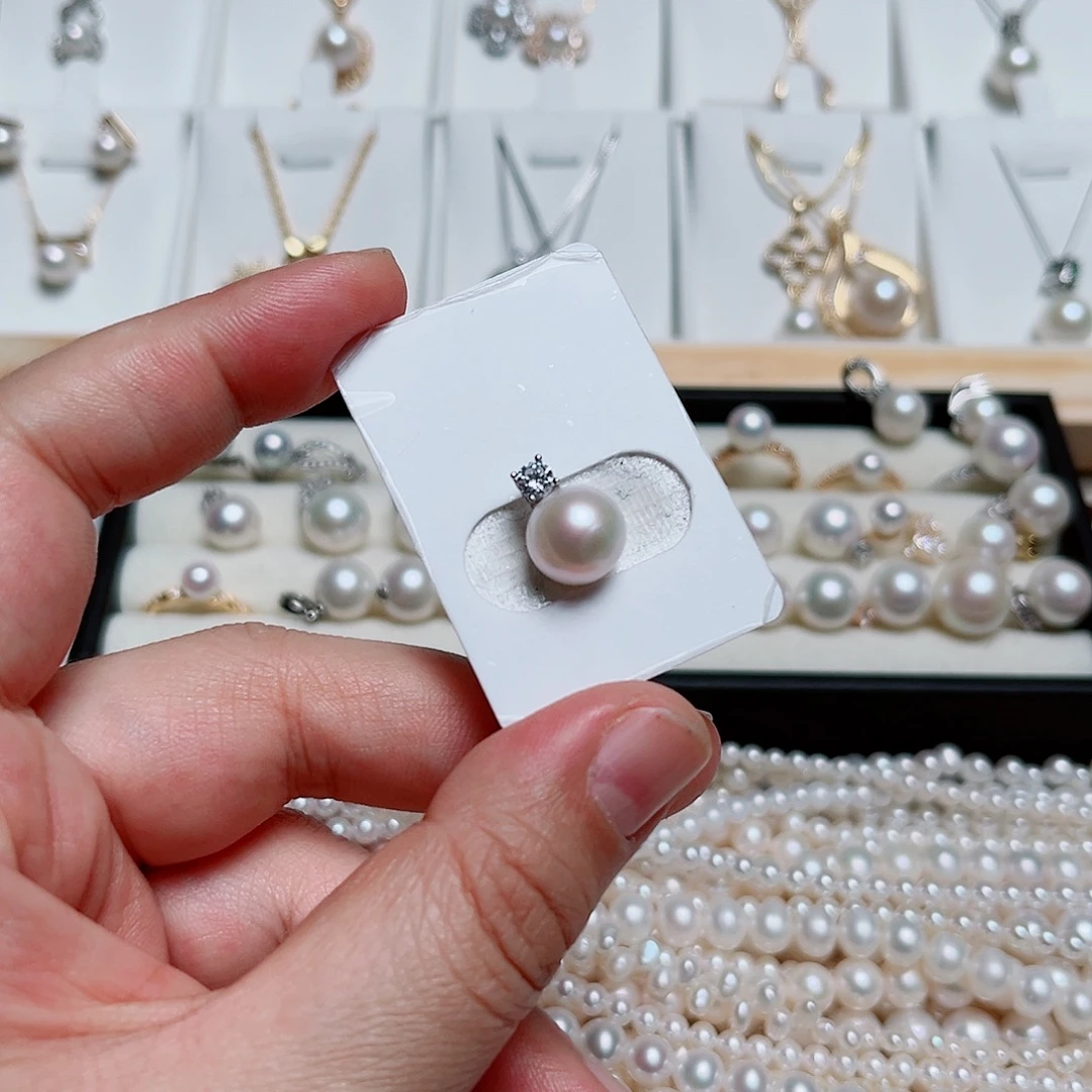 淡水珍珠银S925镶嵌耳饰