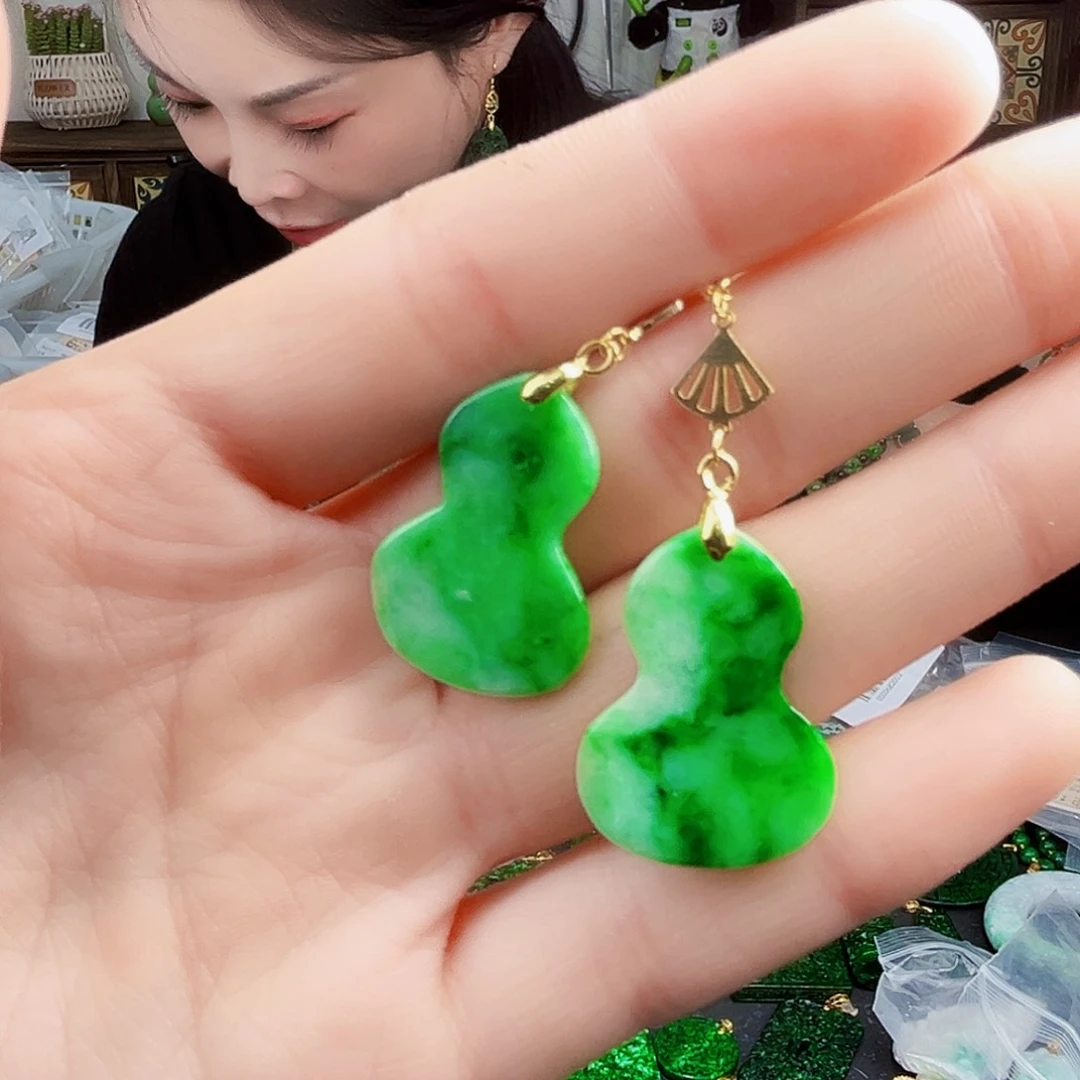 颈饰银S925镶嵌翡翠多样性