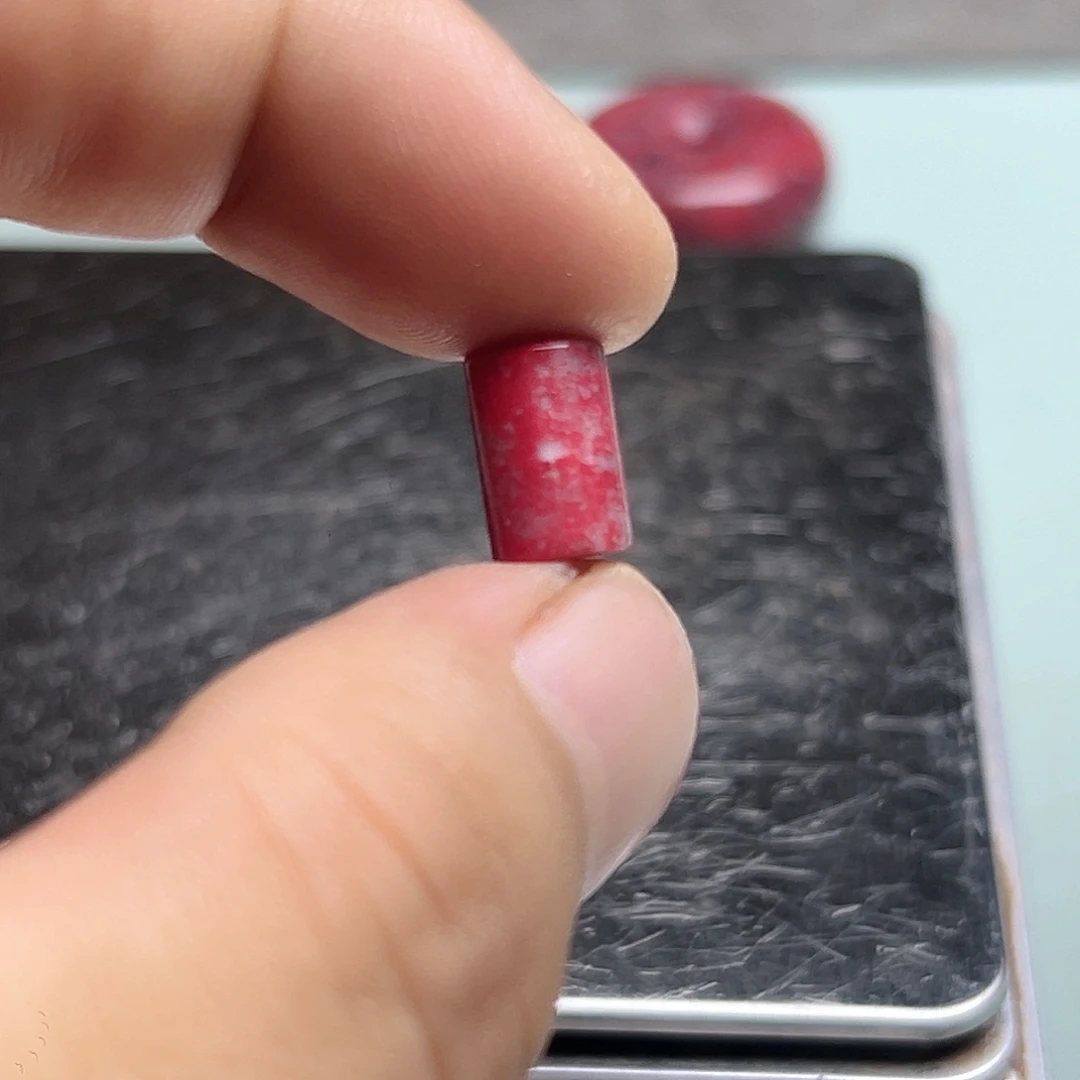 紫砂天然朱砂辰石吊坠