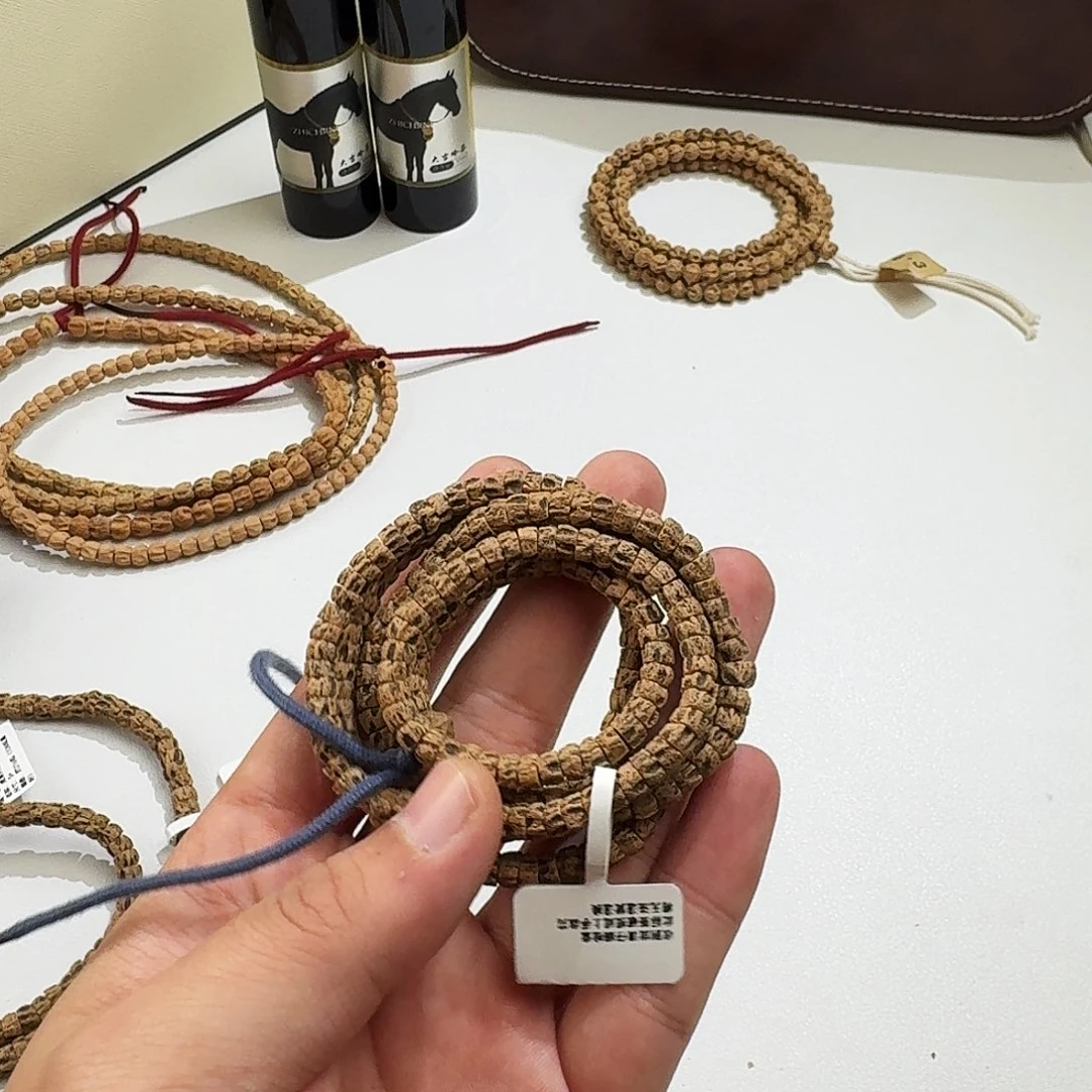 爪***y吊坠柏香籽/百香籽斜切