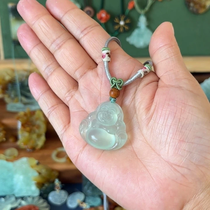 蛇纹石玉合金吊坠