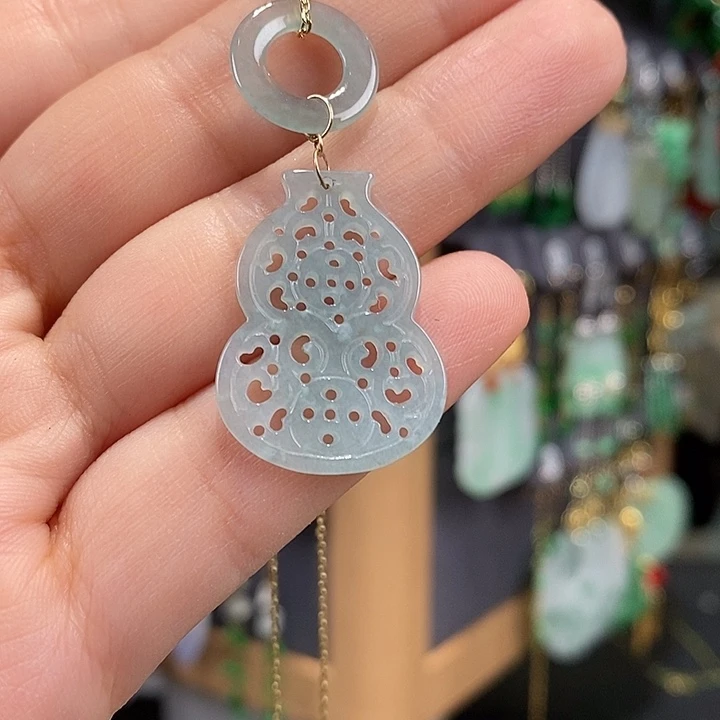 翡翠未镶嵌耳饰翡翠