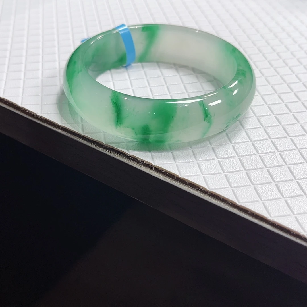 石英质玉合金手镯