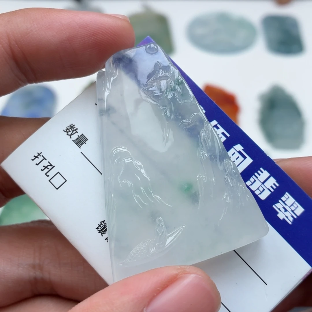 定制翡翠未镶嵌山水