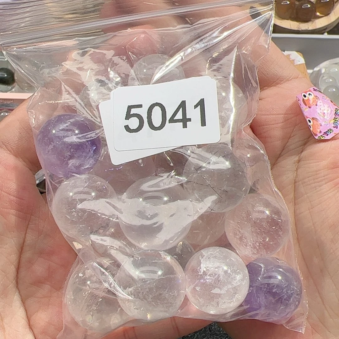 未镶嵌水晶大型摆件（非配饰）