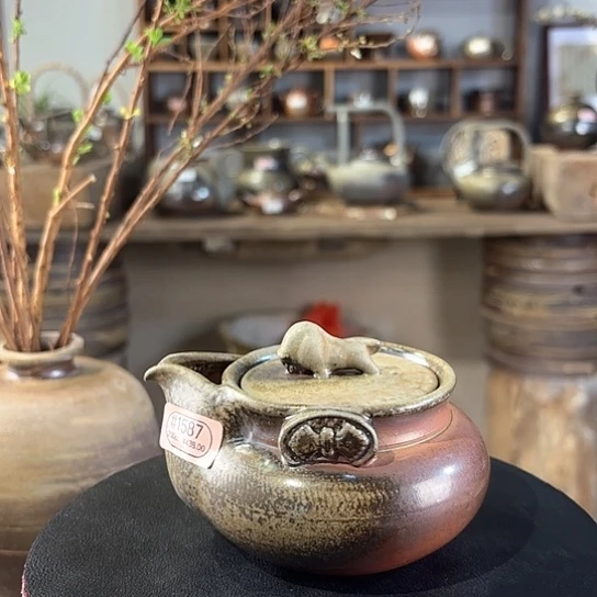 #1587柴烧裸烧窑变手工宝瓶