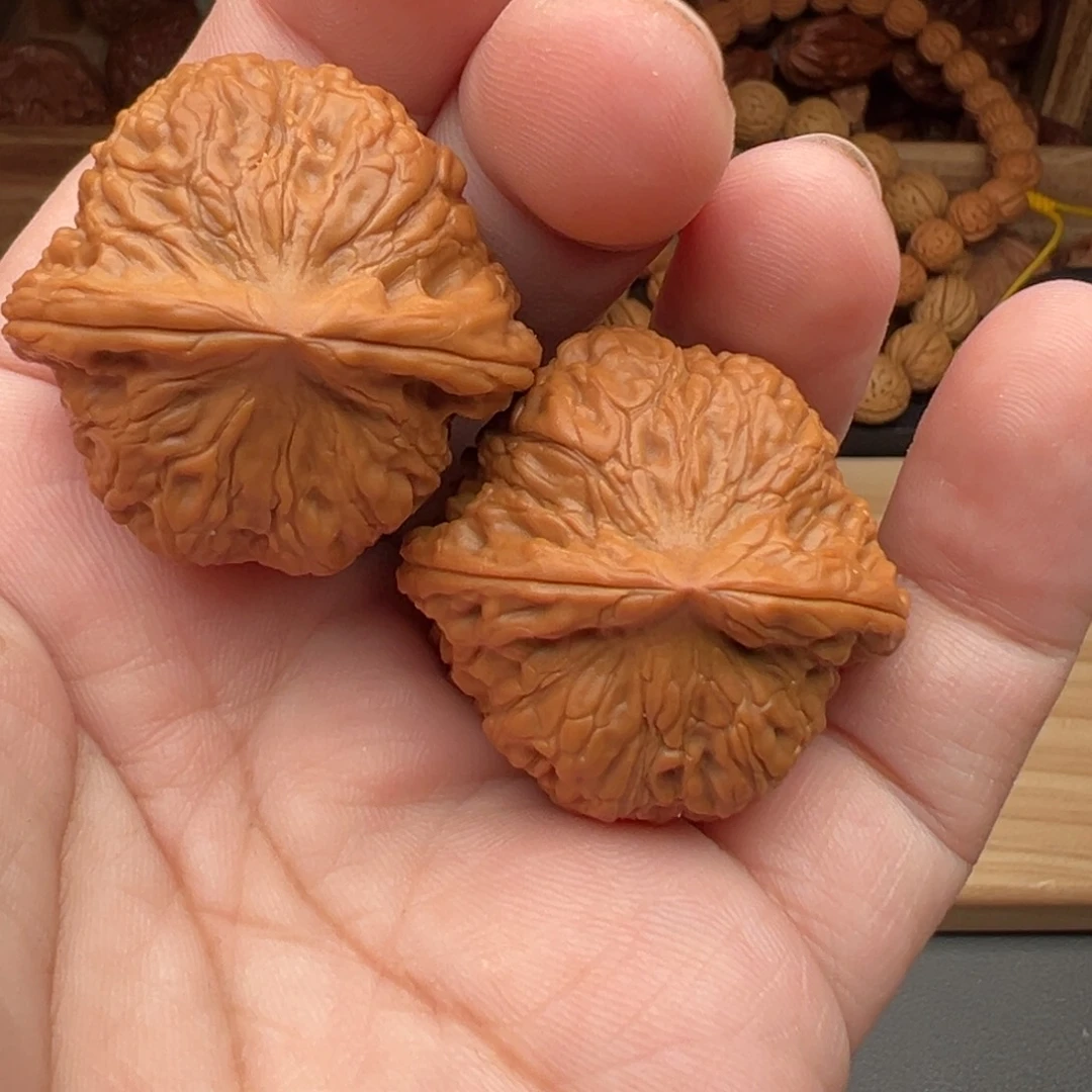 文玩核桃把件金蝉子