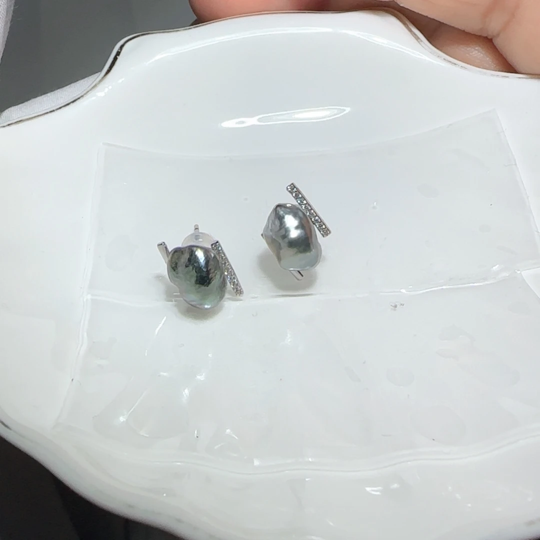 海水珍珠银S925镶嵌耳饰
