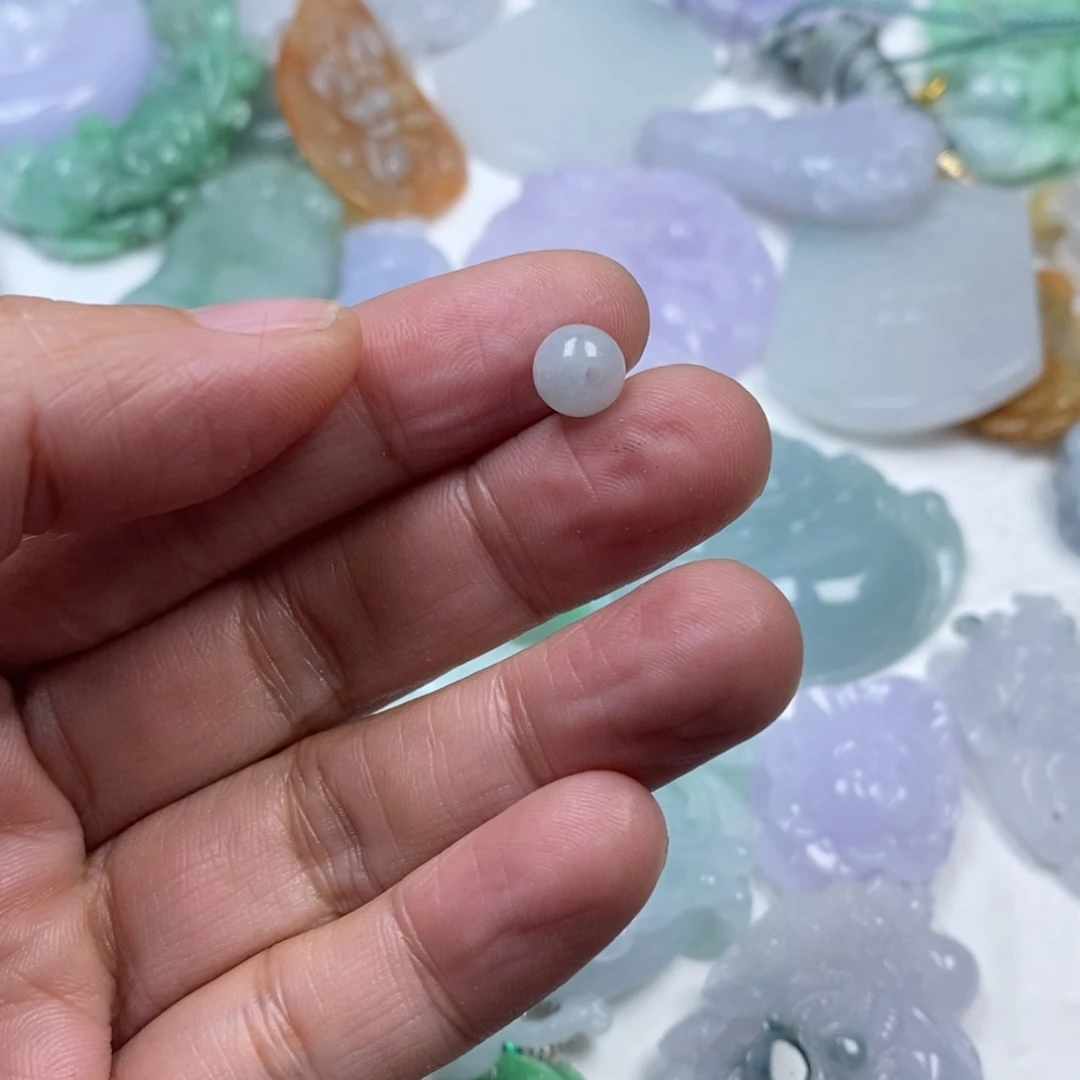 颈饰未镶嵌翡翠桉*翡翠