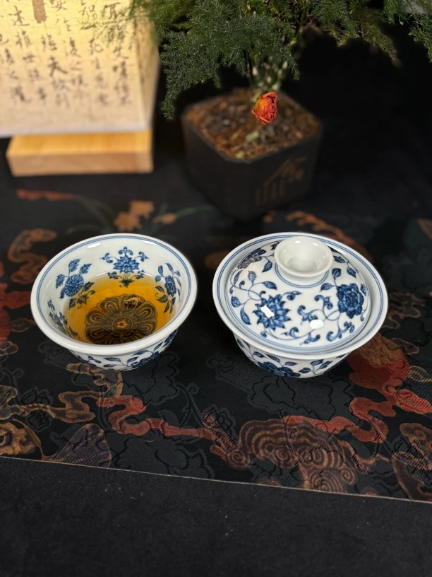 景德镇陶瓷全手工手绘 十二花卉之四季花卉盖碗 杯子 壶承三件套