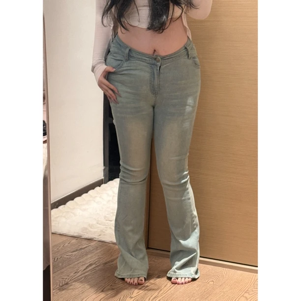 「收腰神裤」甜崽颖宝微胖mm大码浅蓝色收腰v型弹力显瘦喇叭牛仔裤