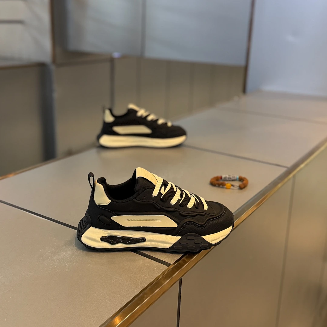 秋季新款男鞋轻奢百搭时尚高级感痞帅潮鞋国潮网红爆款男士休闲鞋