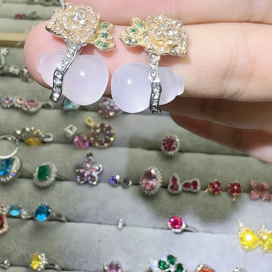 绿水晶戒指银S925镶嵌嫦**屁