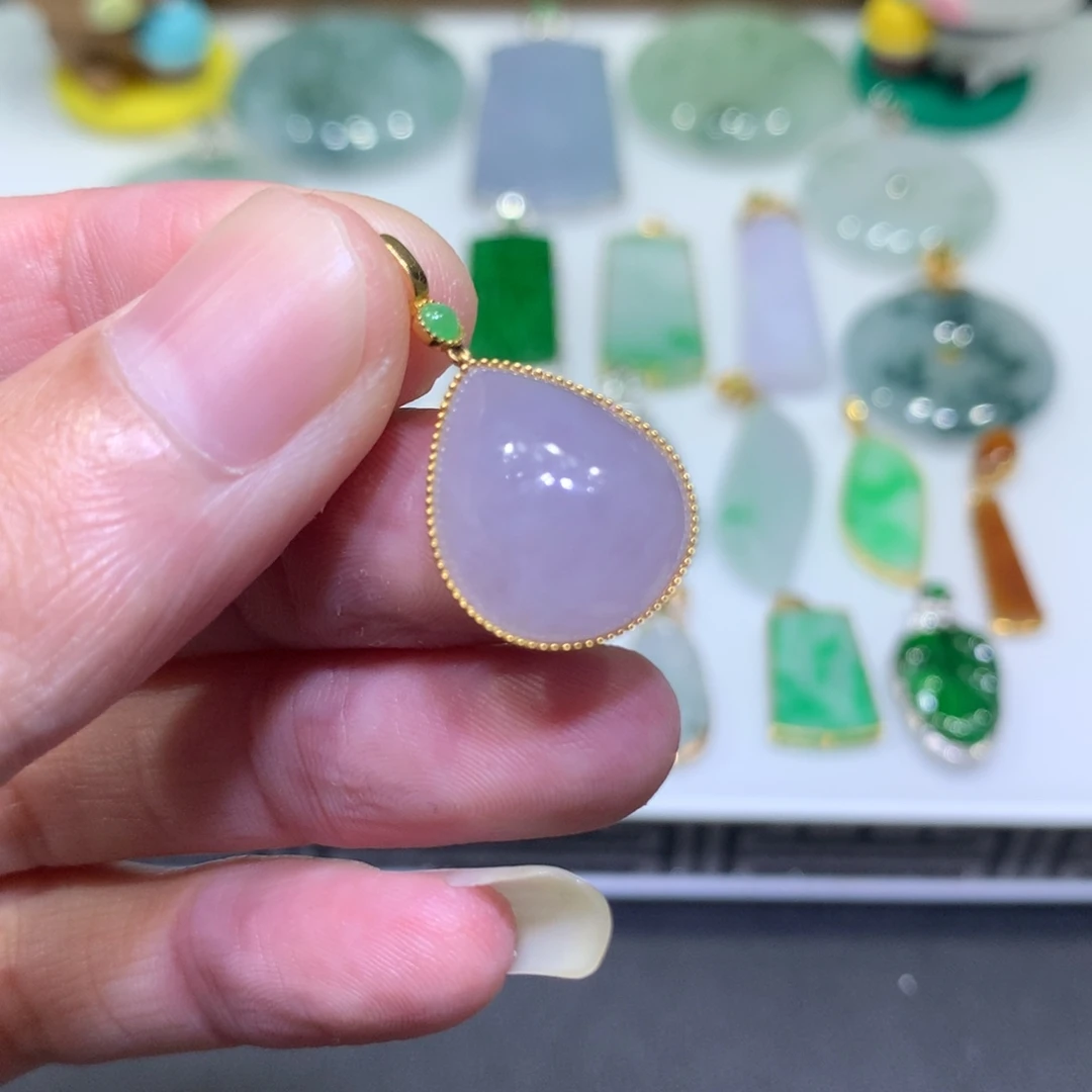 翡翠18K金镶嵌吊坠(不含链)