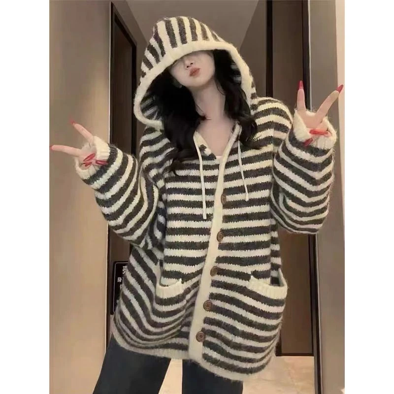 条纹慵懒风针织拼接连帽毛针织衫上衣网红女装宽松