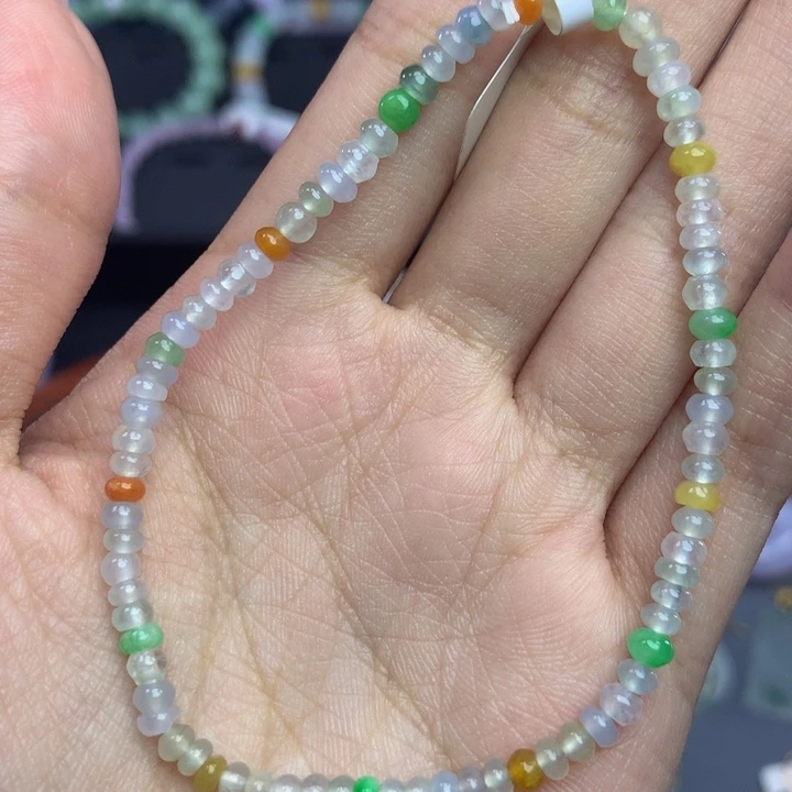 翡翠手链未镶嵌翡翠