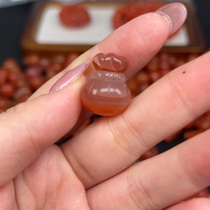 南红玛瑙未镶嵌吊坠(不含链)
