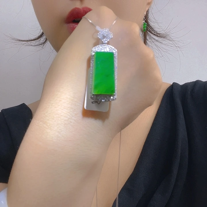 翡翠银S925镶嵌吊坠(不含链)