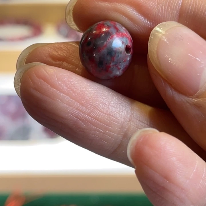 天然辰砂李**片天然朱砂