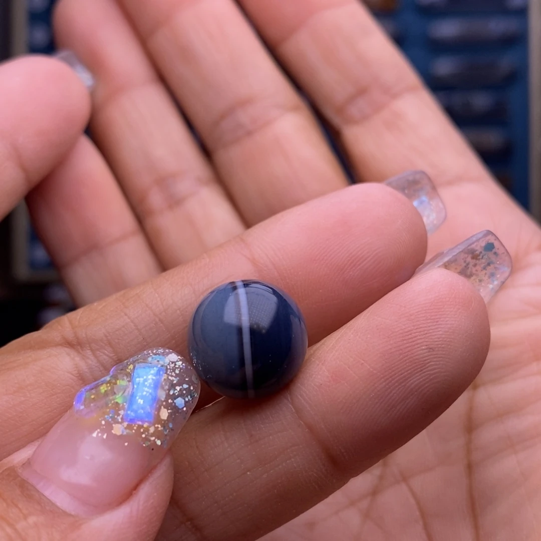 寒***g玛瑙/玉髓未镶嵌项链