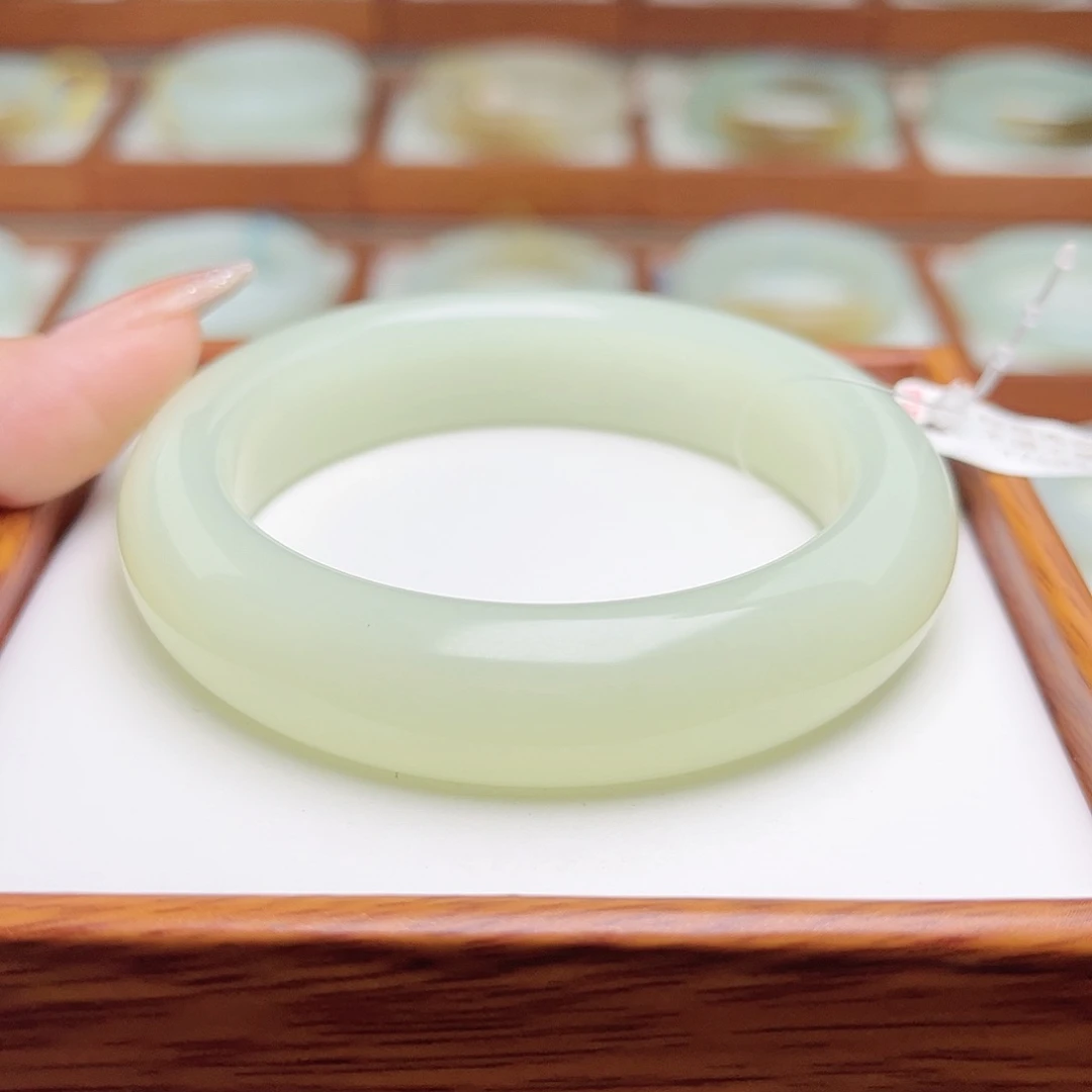 和田玉手镯未镶嵌55.3