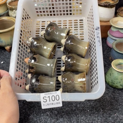 紫砂花盆微瑕100口径3.5左右