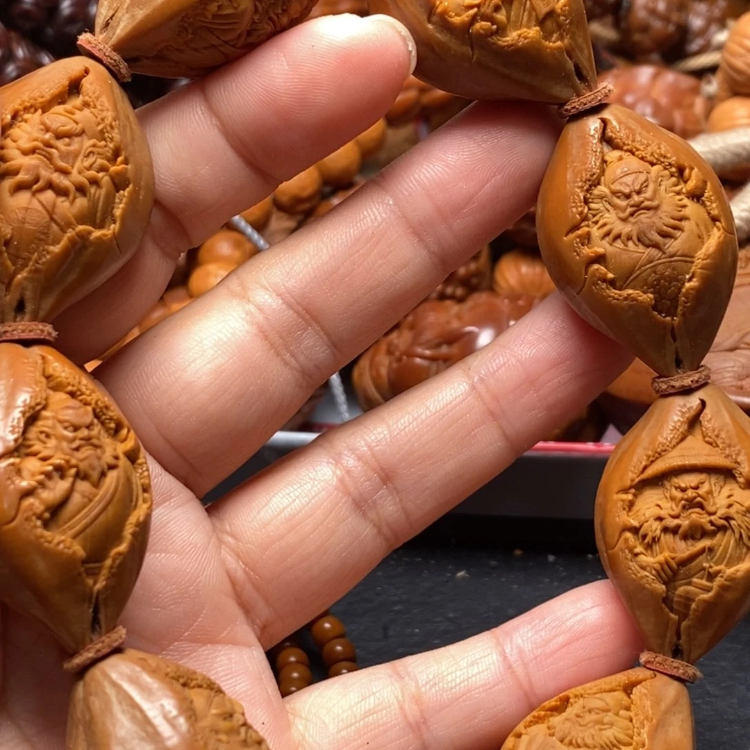 吊坠猴头核桃橄榄