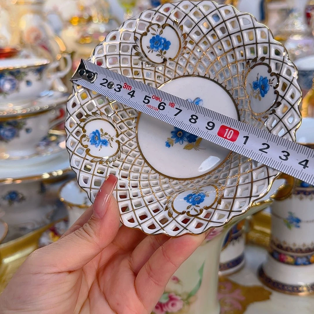 摆件欧洲瓷器收藏鉴赏