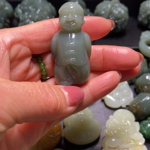 未镶嵌和田玉（糖玉）珠宝奇石