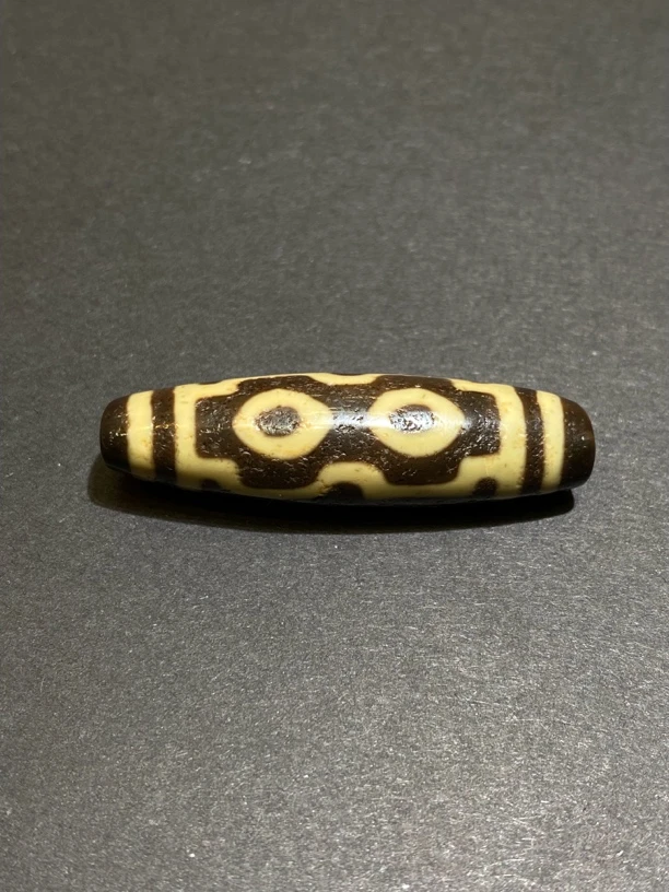 台湾老冯帝王四眼玛瑙珠