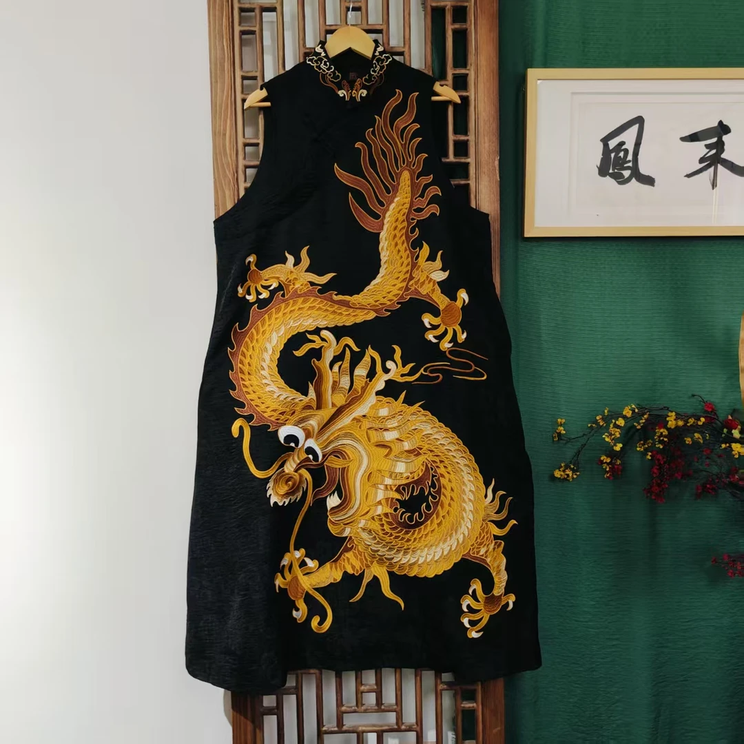 凤徕兮私人定制黑底金龙刺绣盘扣立领马甲连衣裙  (LS223-33)福禄