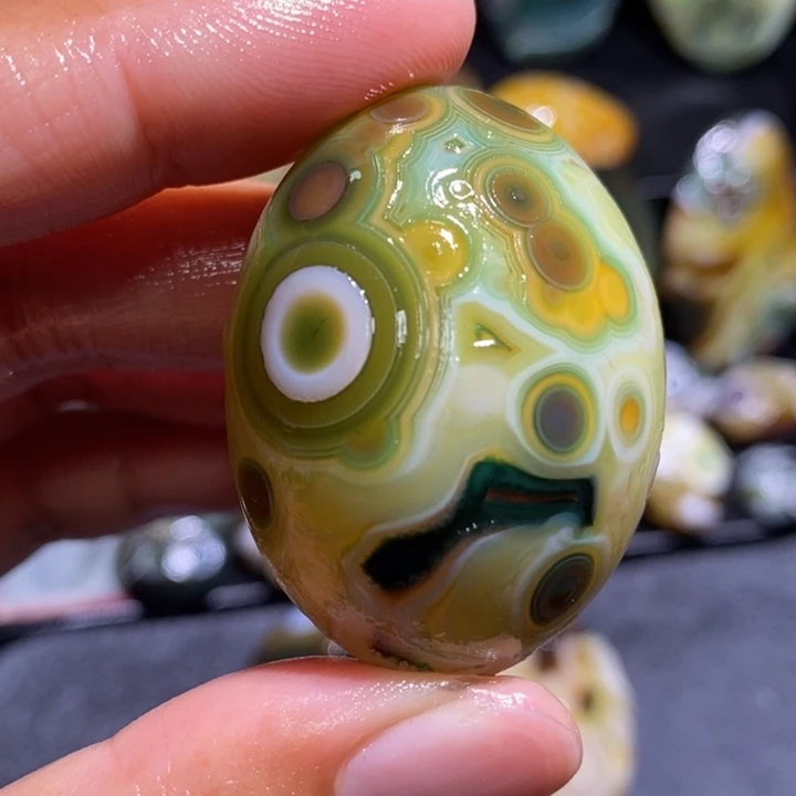 未镶嵌玛瑙/玉髓珠宝奇石