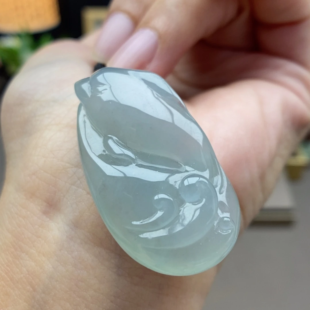 翡翠未镶嵌颈饰吊坠