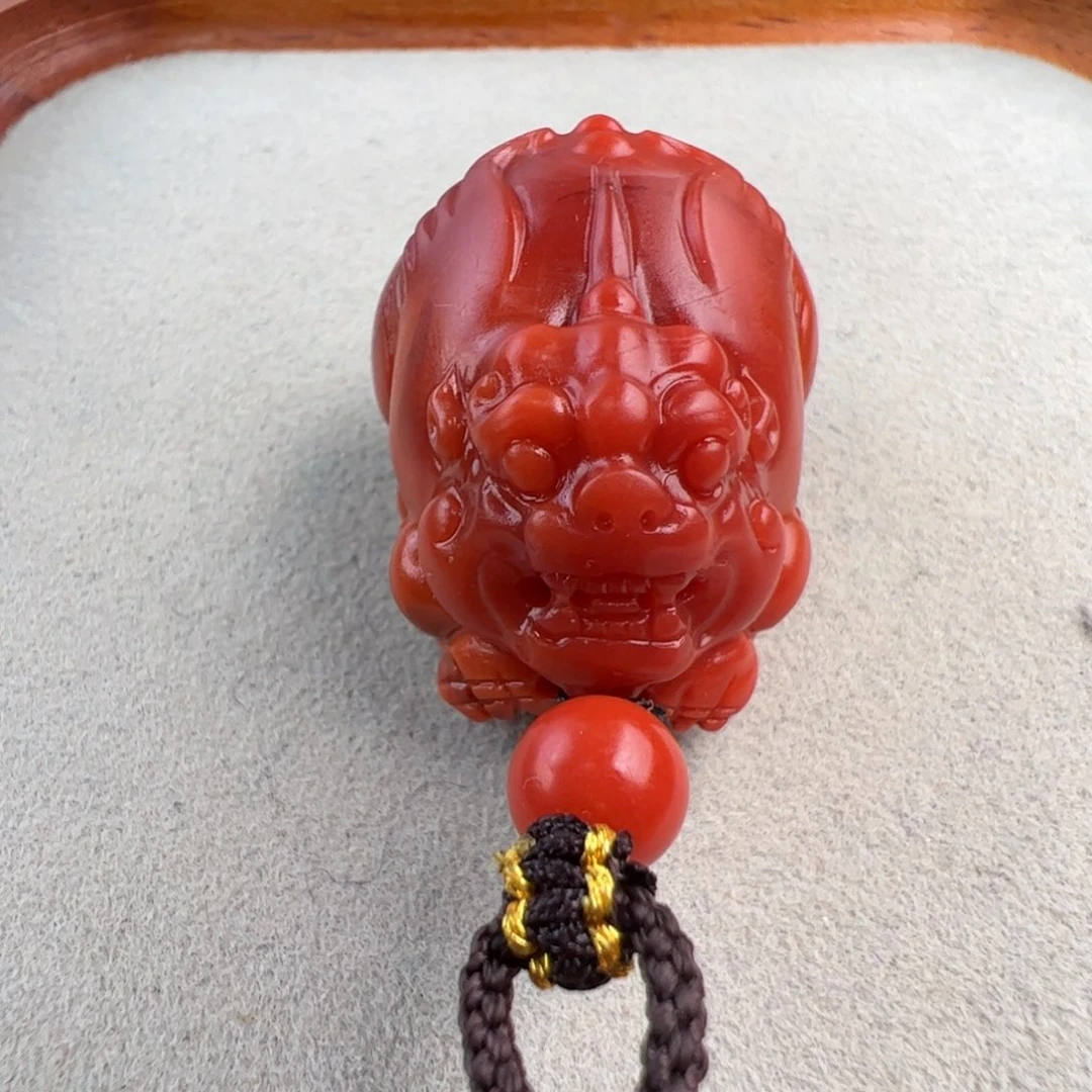南红玛瑙未镶嵌（锦红满肉貔貅32*24*21