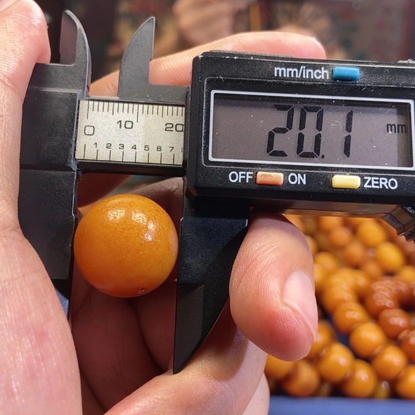 【闪购商品】蜜蜡未镶嵌珠宝奇石