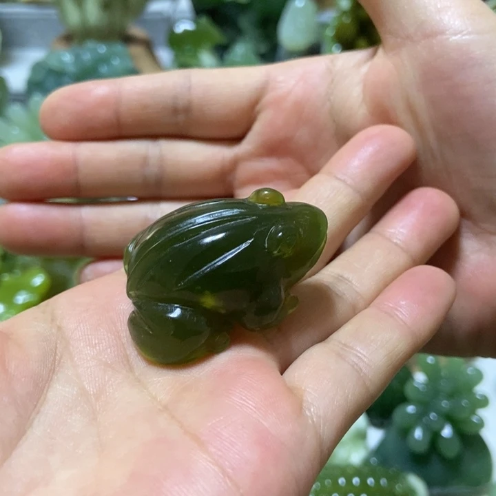 【闪购商品】未镶嵌蛇纹石玉把件