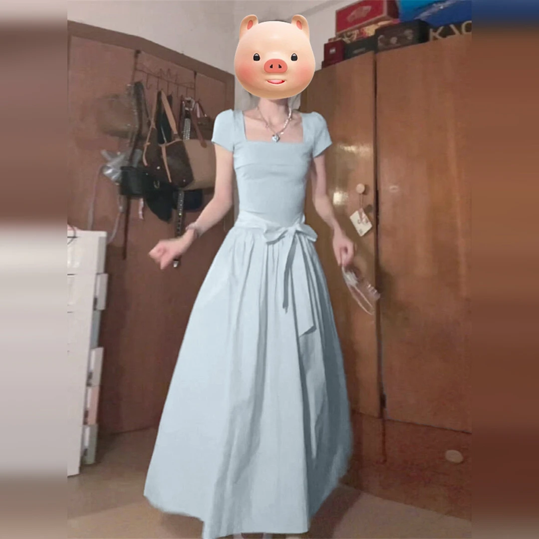 法式方领气质蓝色连衣裙子女夏季新款2025巨好看今年流行爆款长裙