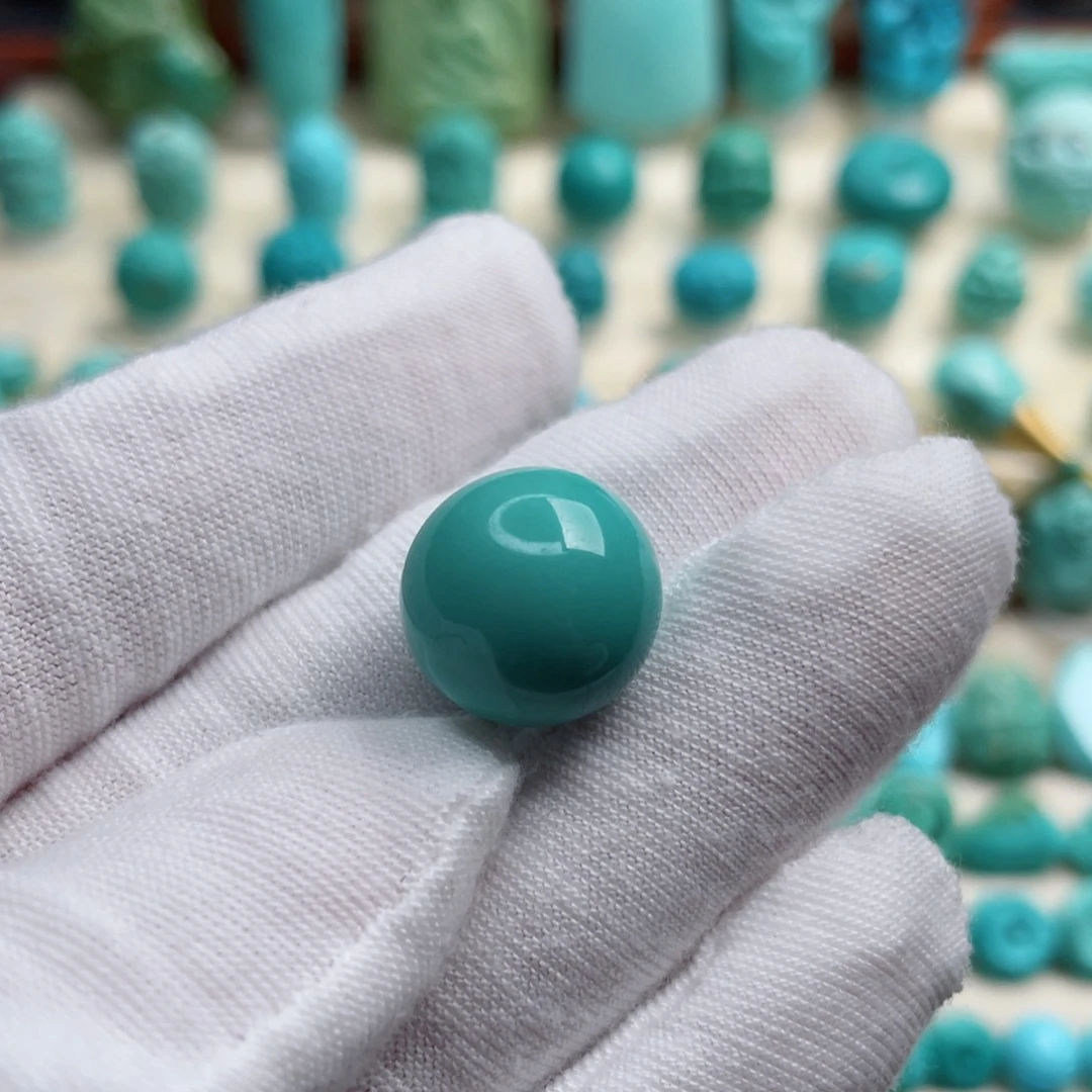 未镶嵌绿松石珠宝奇石