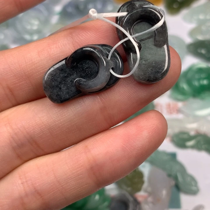 颈饰未镶嵌翡翠翡翠