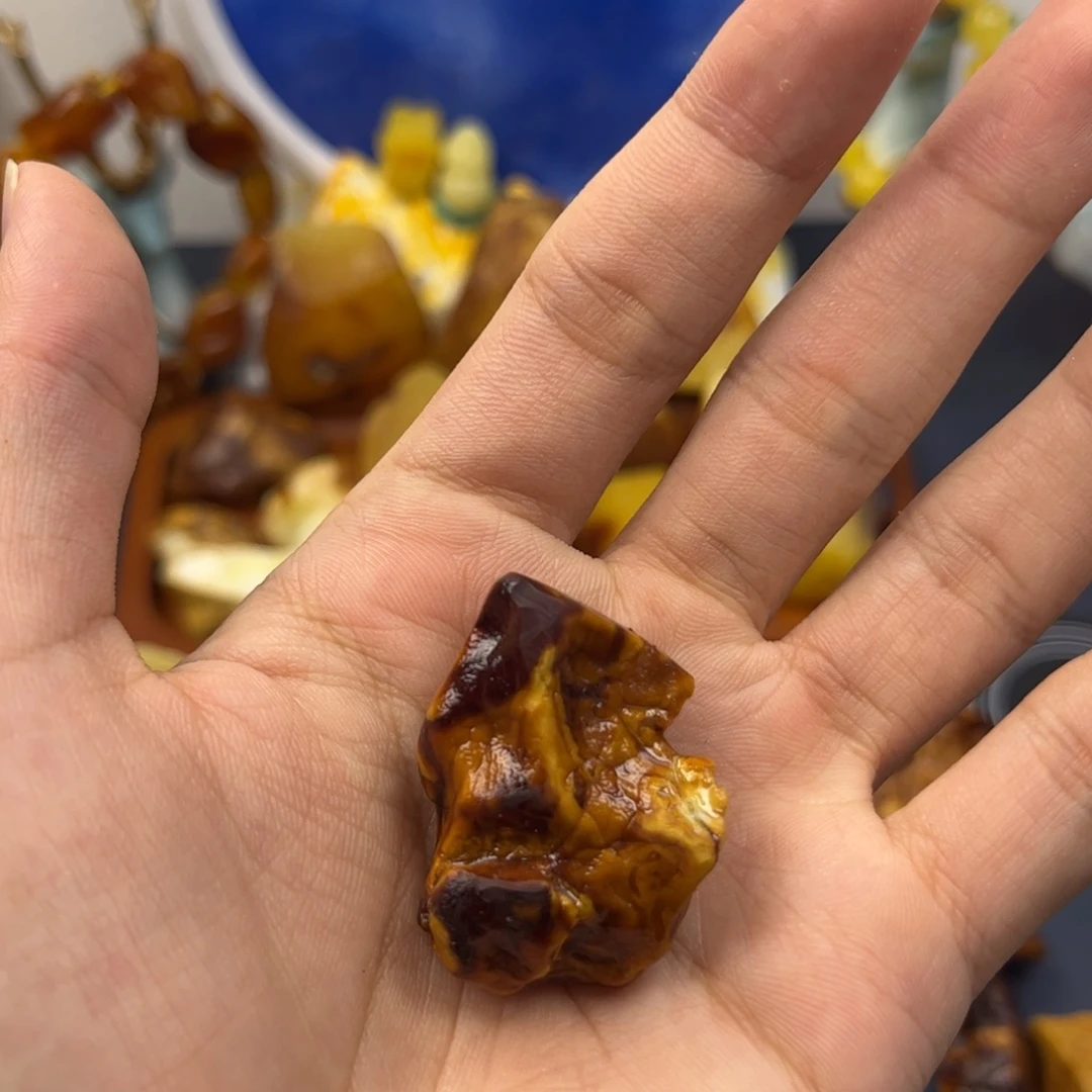 定制琥珀未镶嵌蜜蜡定制
