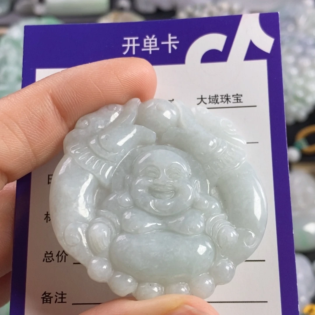 翡翠颈饰未镶嵌龙珠佛