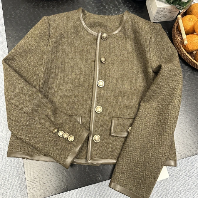 新款时尚短外套 YT2074