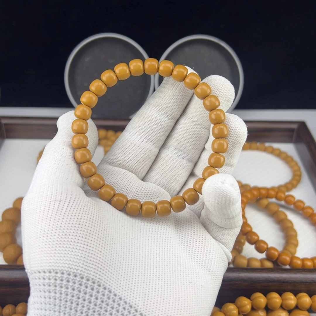 E***…猴头核桃吊坠亮面老型8.0mm全品无暇