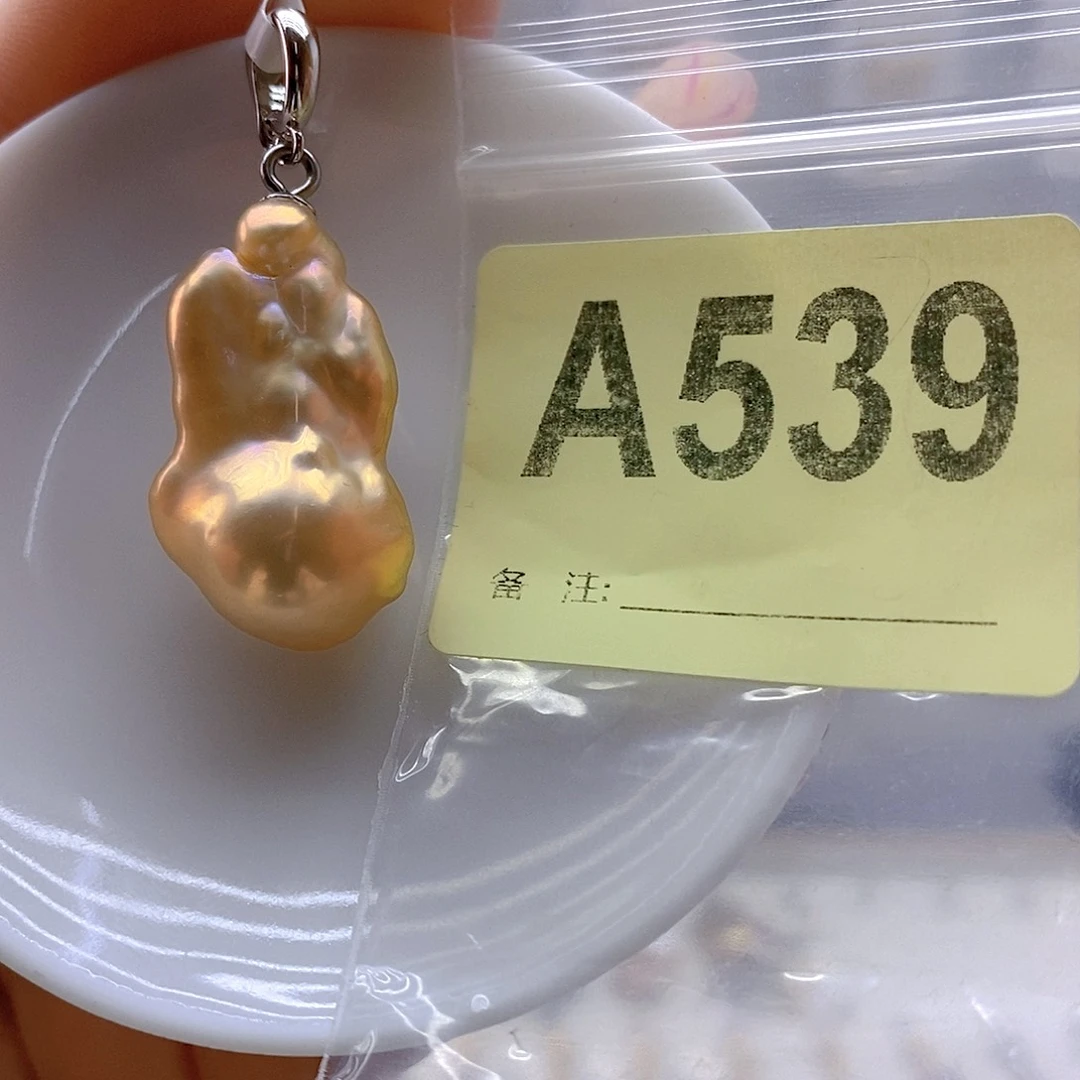 淡水珍珠颈饰未镶嵌