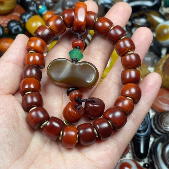 千***集未镶嵌颈饰玛瑙/玉髓